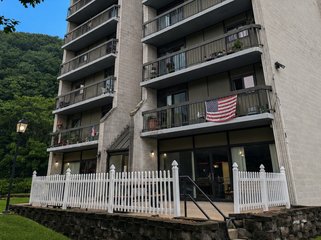 Balcony Towers street view